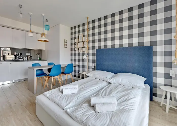 Grand - Tartaczna Sailor Gdańsk